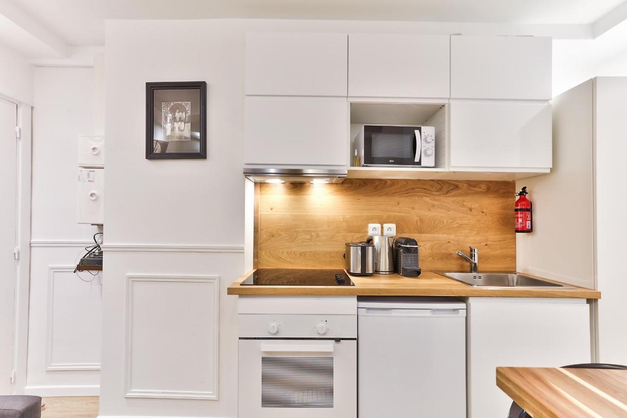 112 - Urban Atelier Saint Michel Apartment Paris Ngoại thất bức ảnh